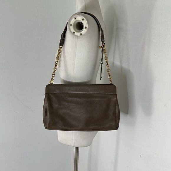 Sold - Picture 4 of 6